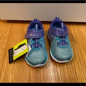 NWT girls sneakers